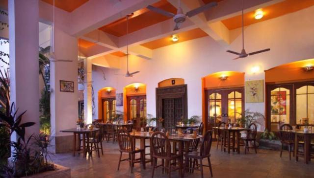 Monterio Hotel Baga Luaran gambar